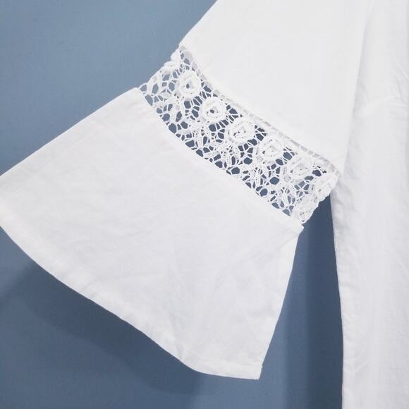 Laura Torelli Classic Bell Sleeves Crochet Embroidered Blouse - Picture 4 of 13